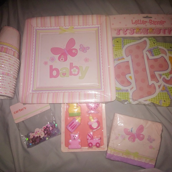 NEW BABY GIRL SHOWER SUPPLIES (FOR 16 GUEST) - Picture 1 of 5